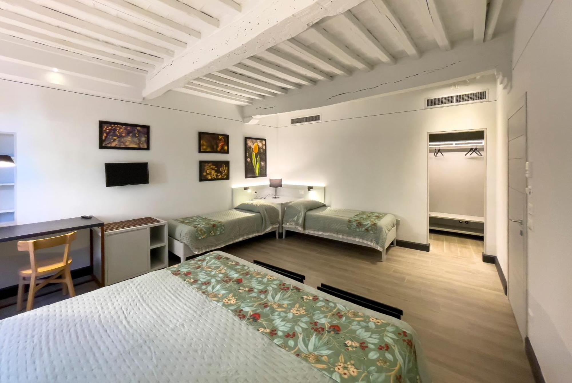 Duccio Nacci Rooms- Guesthouse San Gimignano Extérieur photo